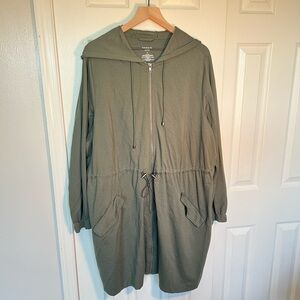 Torrid Olive Green Hooded Active Ponte Anorak Jacket Size 3